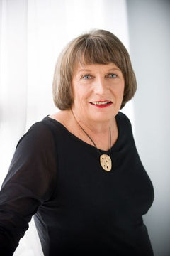 Lauraine Jacobs